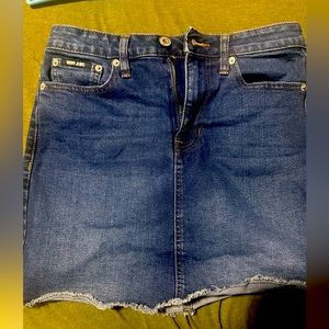 DKNY mini denim skirt size 2